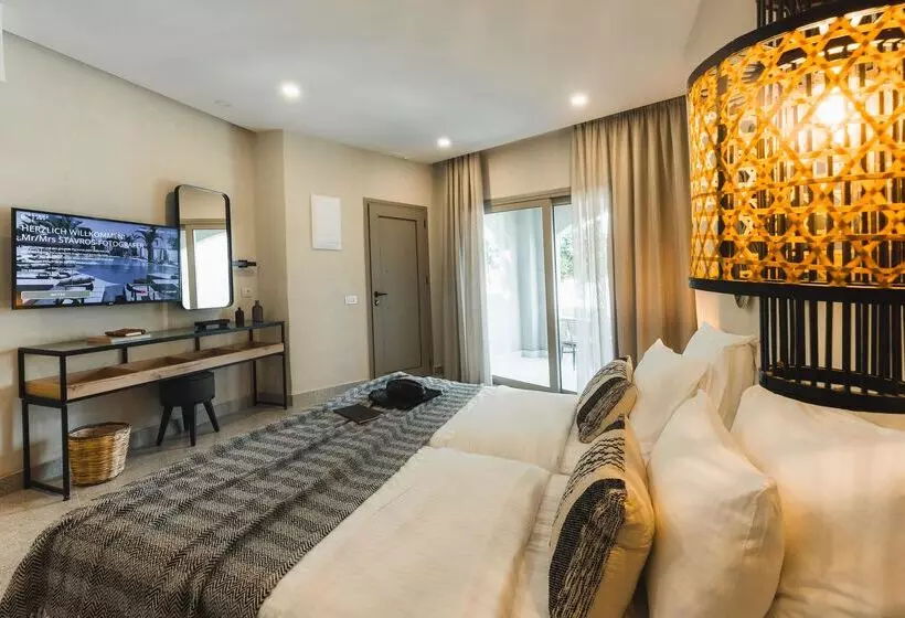 Hotel Eliros Mare Beachfront Poem