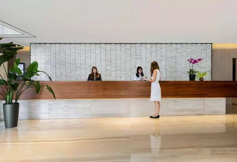 هتل Jen Hong Kong By Shangrila