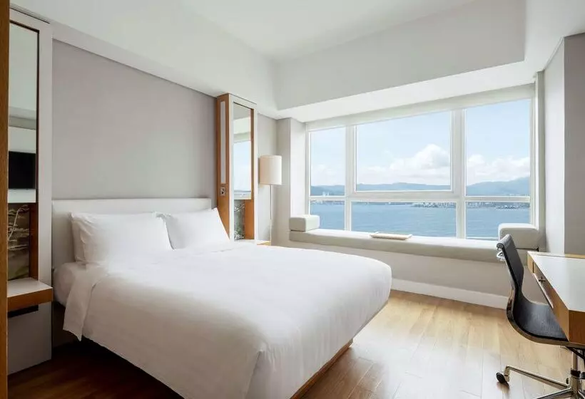 هتل Jen Hong Kong By Shangrila