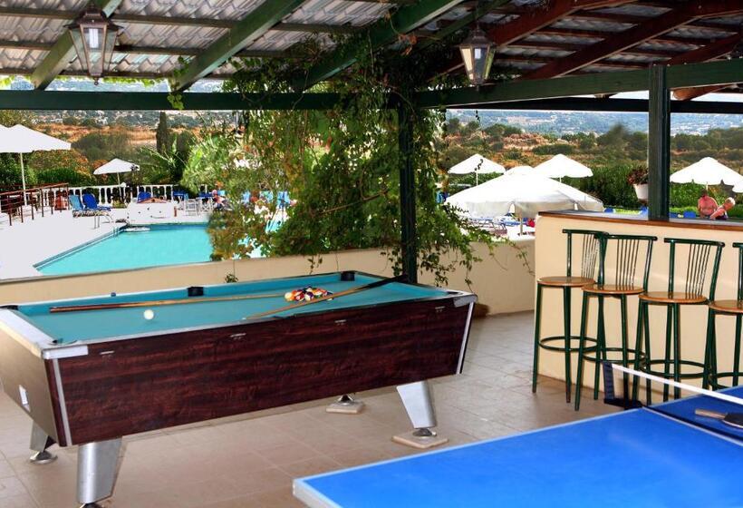 בית מלון כפרי Karavados Beach