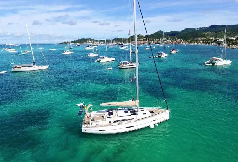 هتل Le Beach - Adults Only