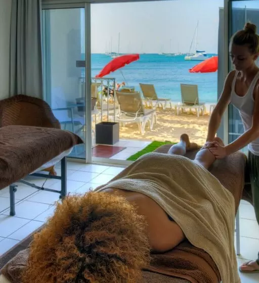 هتل Le Beach - Adults Only