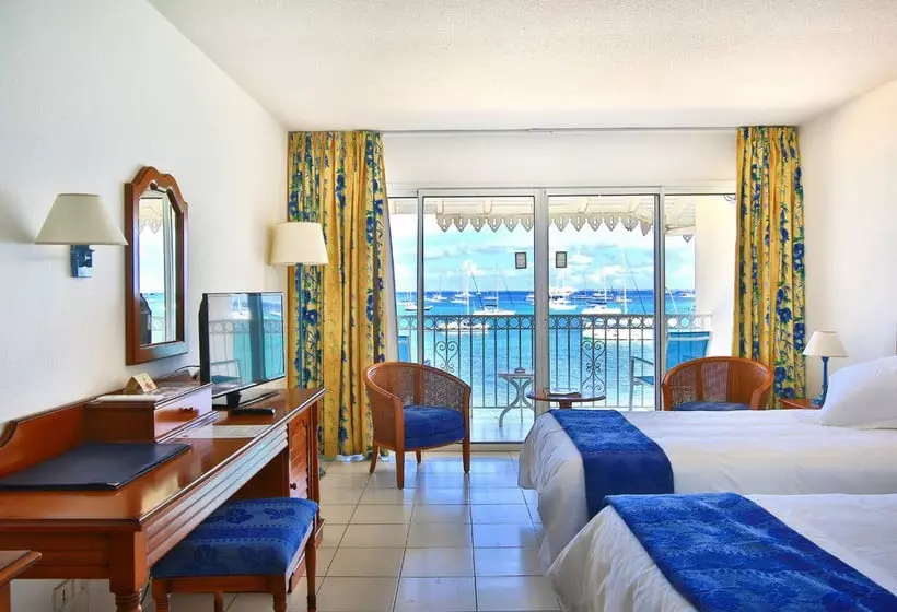 هتل Le Beach - Adults Only