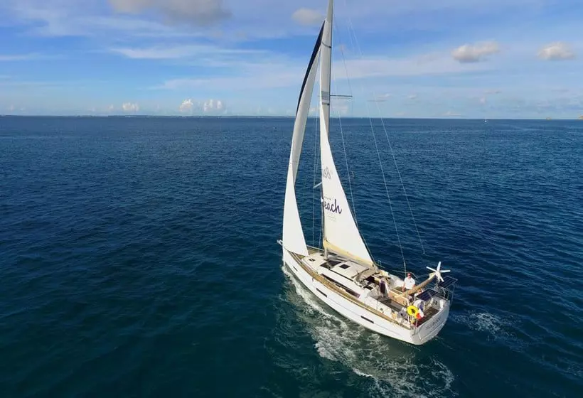 هتل Le Beach - Adults Only