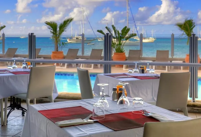 هتل Le Beach - Adults Only