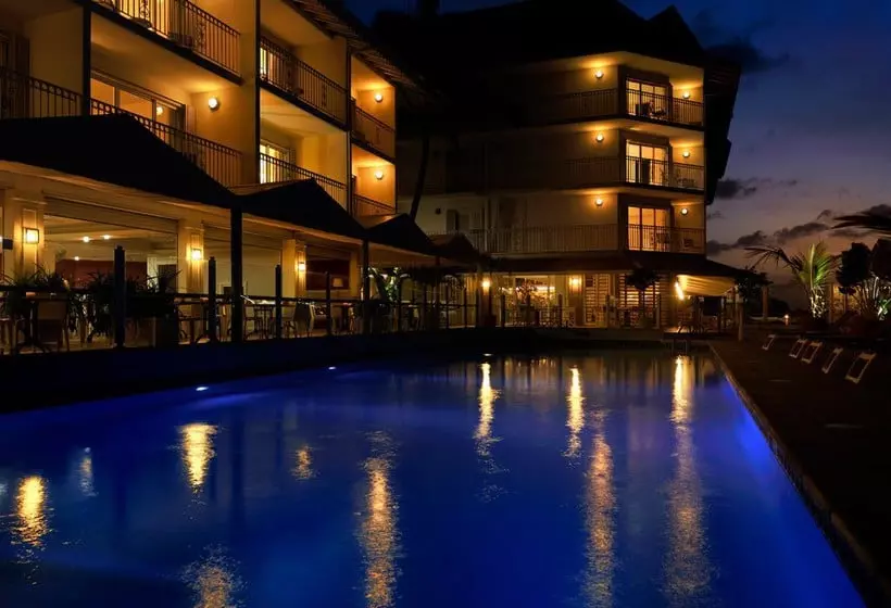 هتل Le Beach - Adults Only