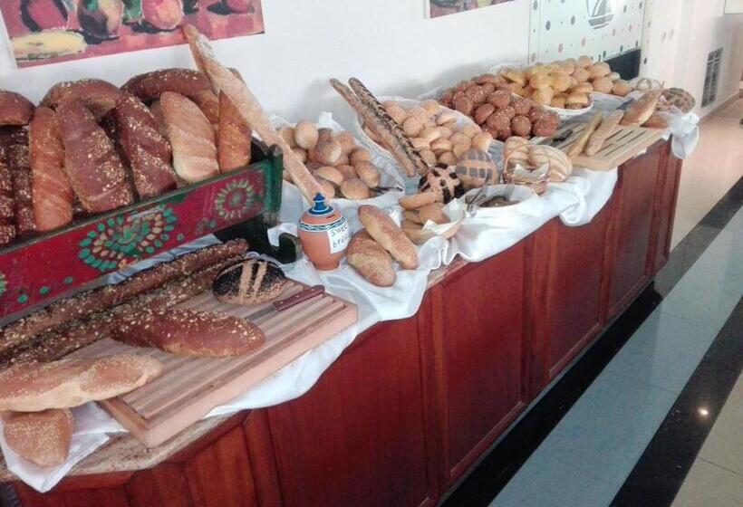 Отель Lydia Maris Resort & Spa