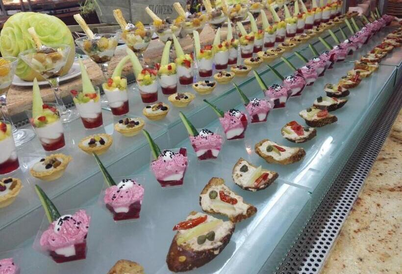 Отель Lydia Maris Resort & Spa