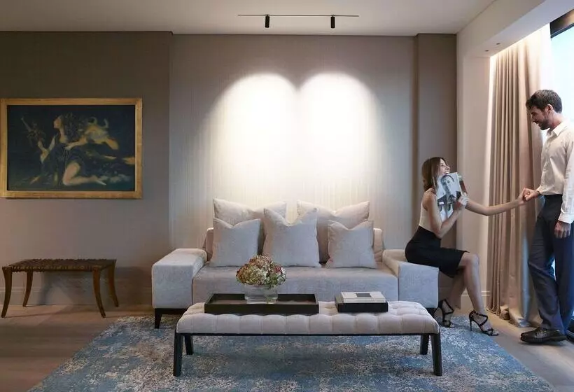 ホテル Njv Athens Plaza