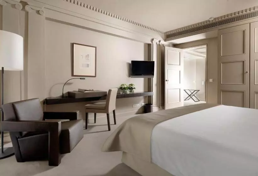 ホテル Njv Athens Plaza