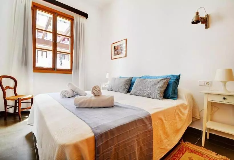 Amilcar House By Slow Villas