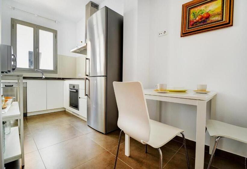 Amilcar House By Slow Villas