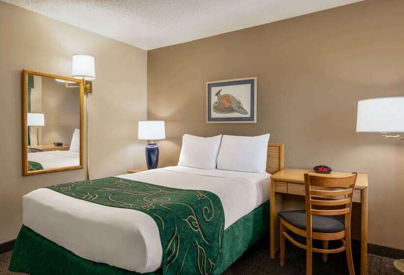 ホテル Travelodge By Wyndham Wellington Ks