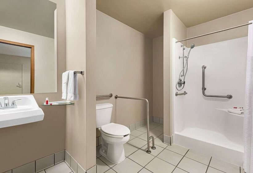 ホテル Travelodge By Wyndham Wellington Ks