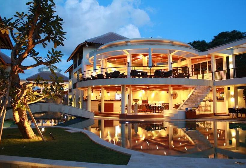 Hotel Away Bali Legian Camakila Resort