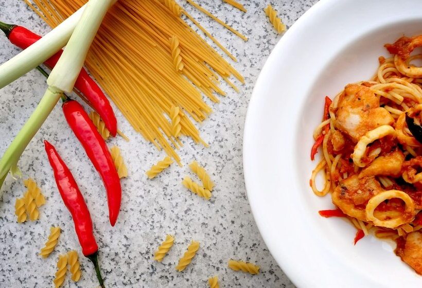 Hotel Away Bali Legian Camakila Resort