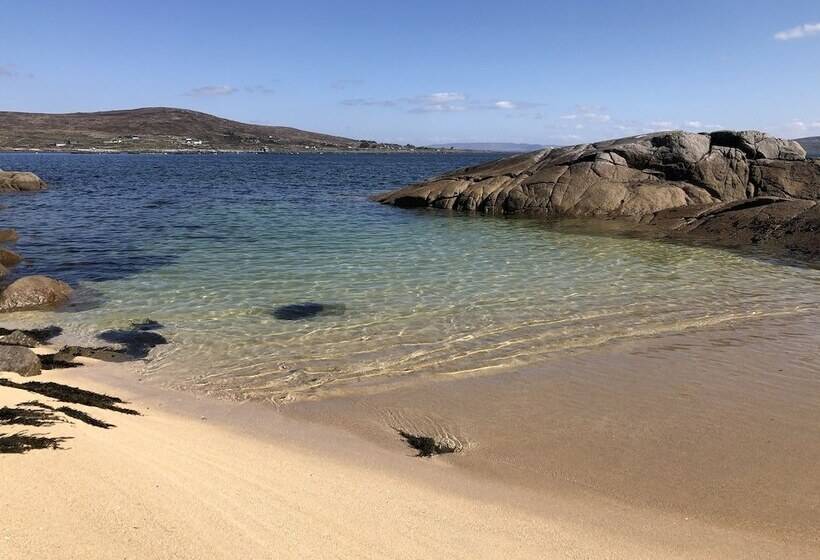 בית מלון כפרי Carna Bay