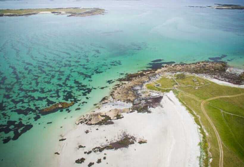 בית מלון כפרי Carna Bay