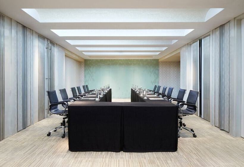 בית מלון כפרי Courtyard By Marriott Bandung Dago