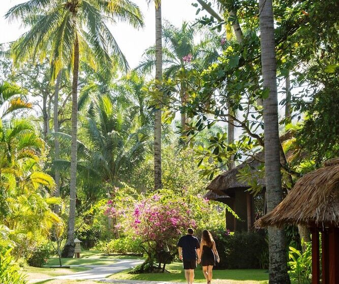 Hotel Merumatta Senggigi Lombok