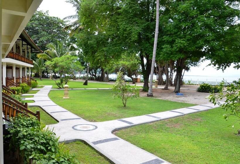 Hotel Merumatta Senggigi Lombok