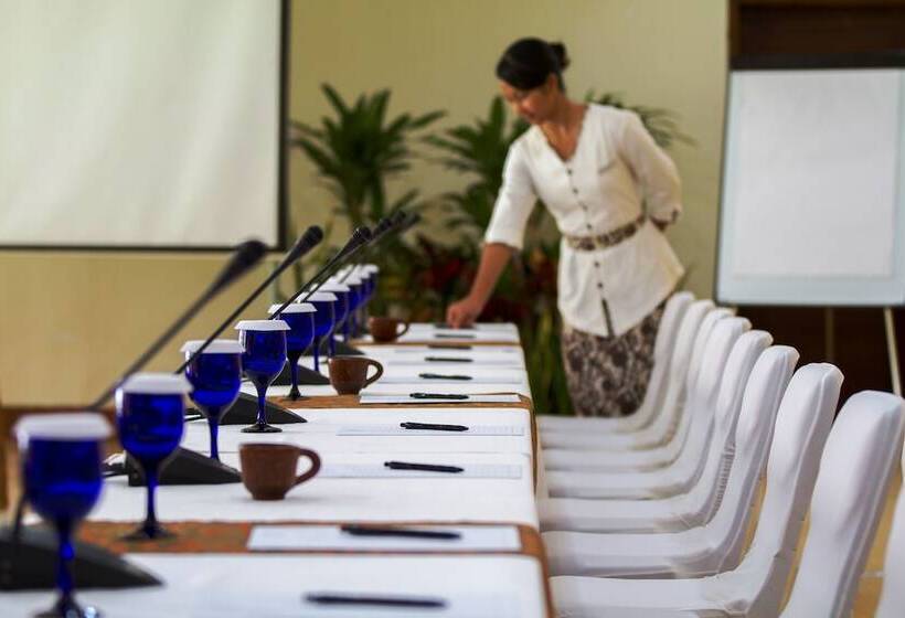 Hotel Merumatta Senggigi Lombok