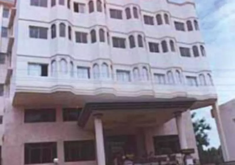 ホテル Vishnupriya