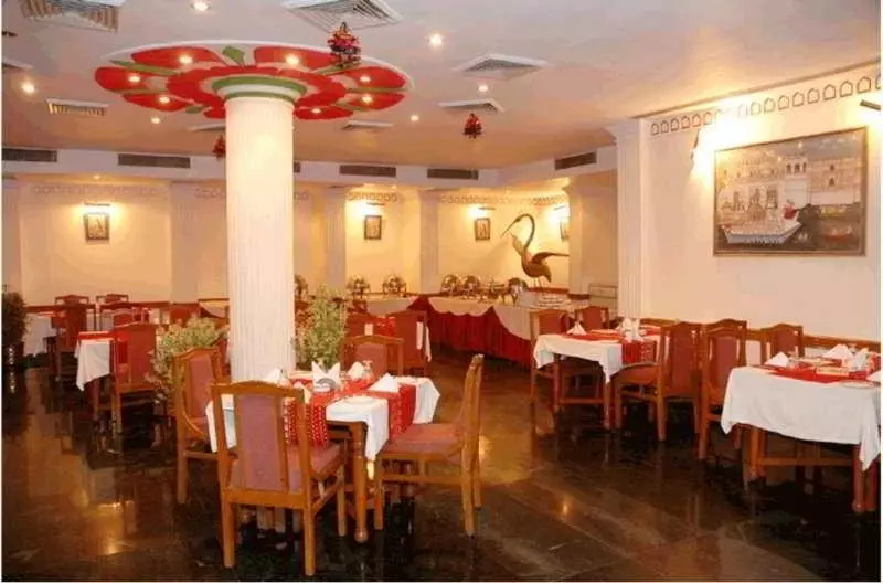 ホテル Vishnupriya