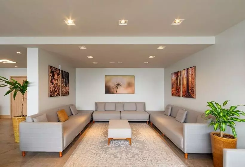 Hotelli Laghetto Fratello