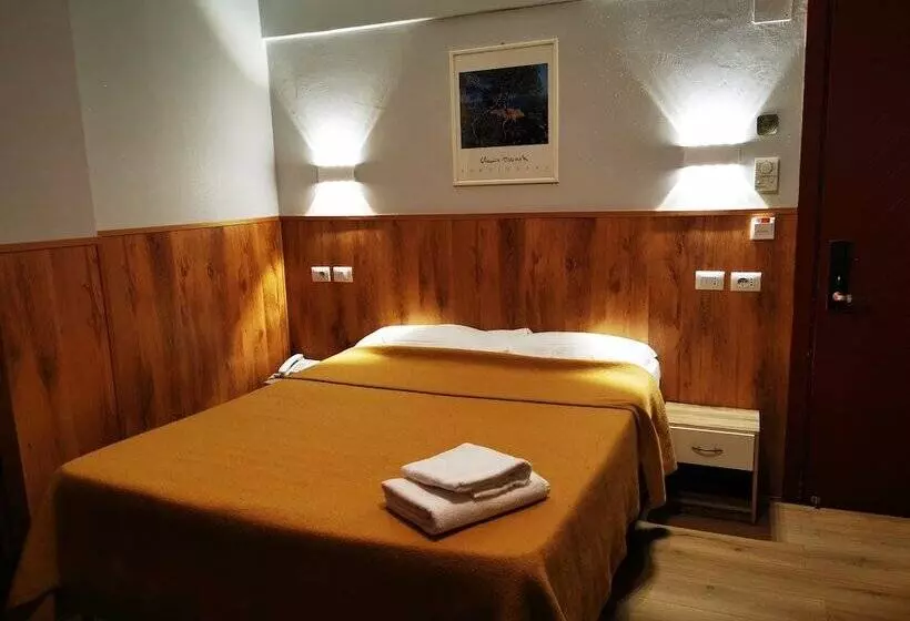 Szálloda New Alexander