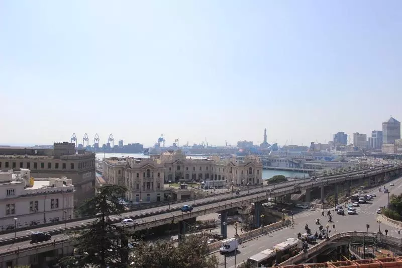 Szálloda New Alexander