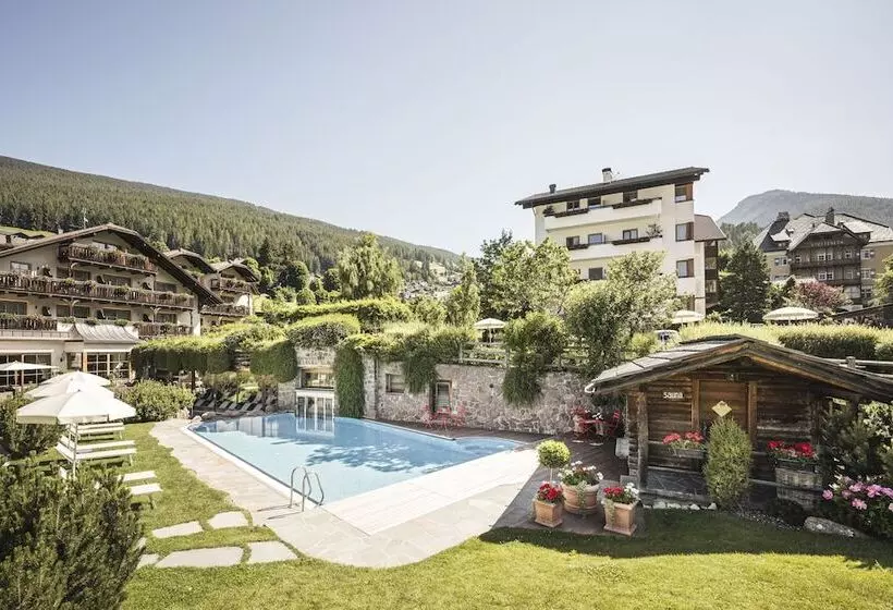 ホテル Angelo Engel