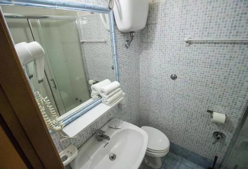 בית מלון כפרי Aquarium Termini