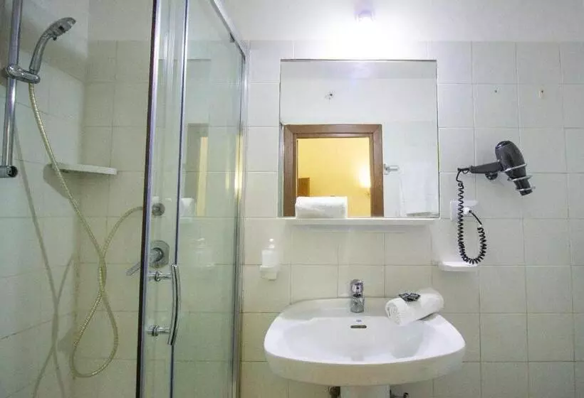 בית מלון כפרי Aquarium Termini