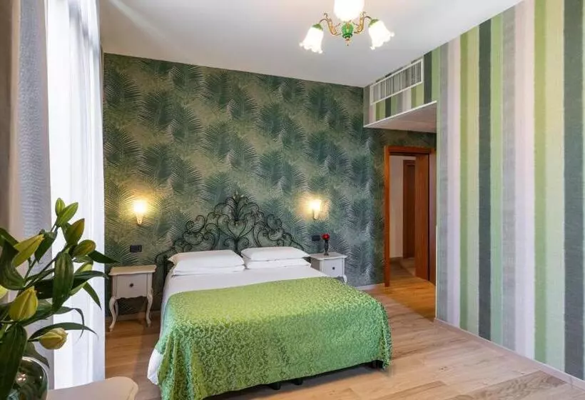 ホテル Atlanta Augustus