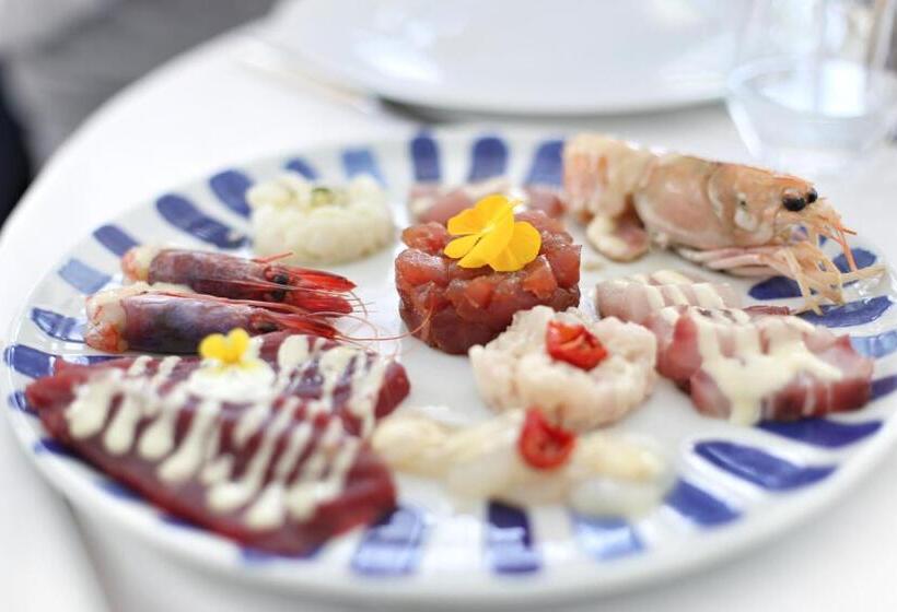 فندق Caravelle Thalasso & Wellness