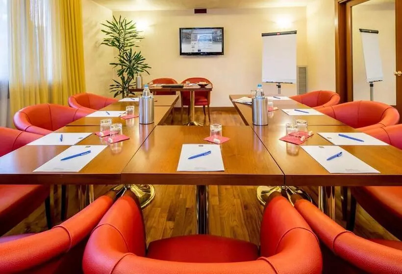 Ih Hotels Padova Admiral