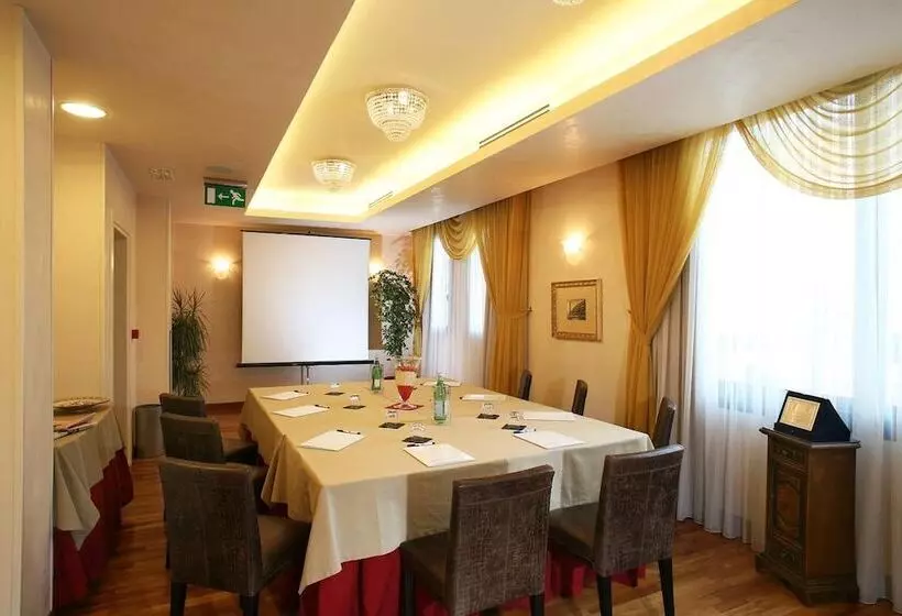 Ih Hotels Padova Admiral