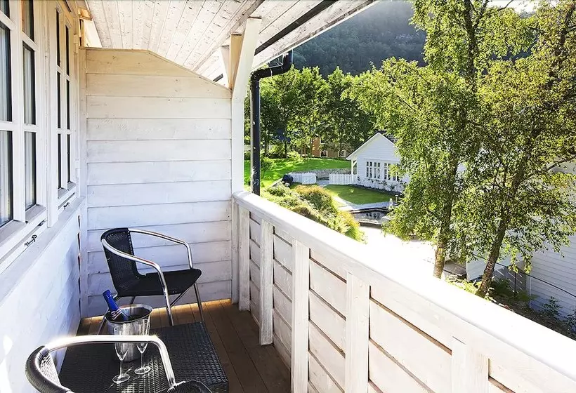 ホテル Fjordslottet L