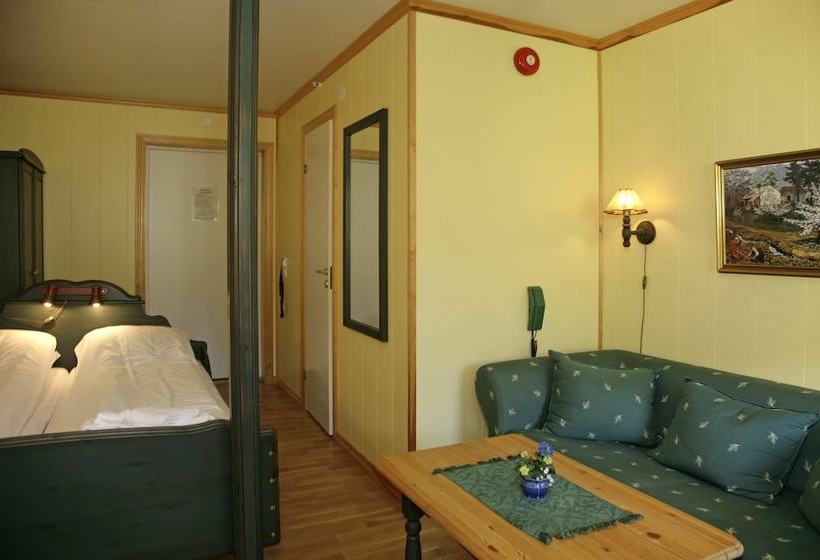 فندق Fjordslottet L