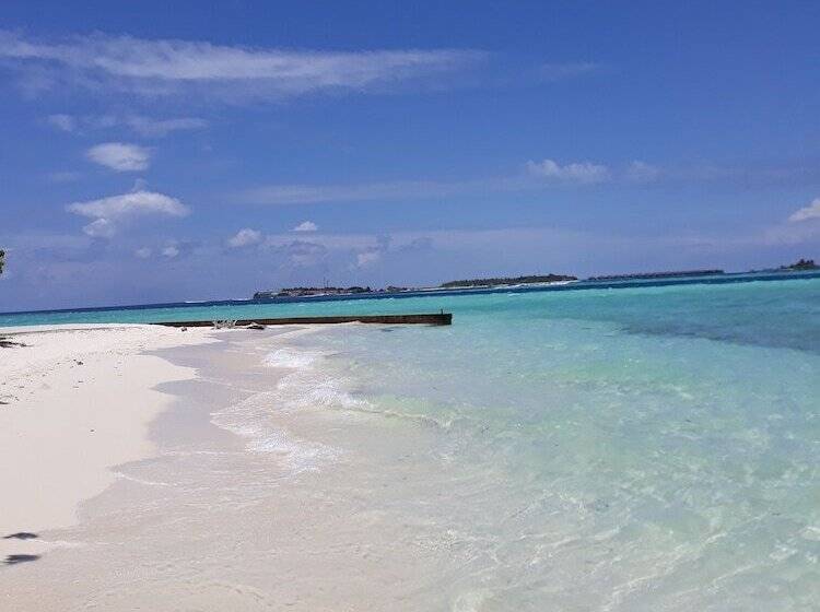 پانسیون Hibiscus Holidays