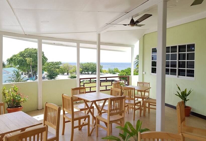 پانسیون Hibiscus Holidays