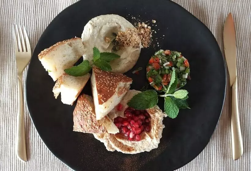 پانسیون Velana Beach Hotel Maldives