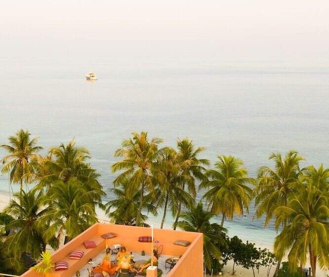 پانسیون Velana Beach Hotel Maldives