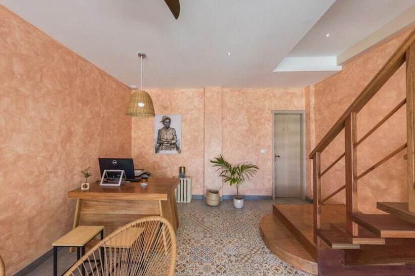 پانسیون Velana Beach Hotel Maldives