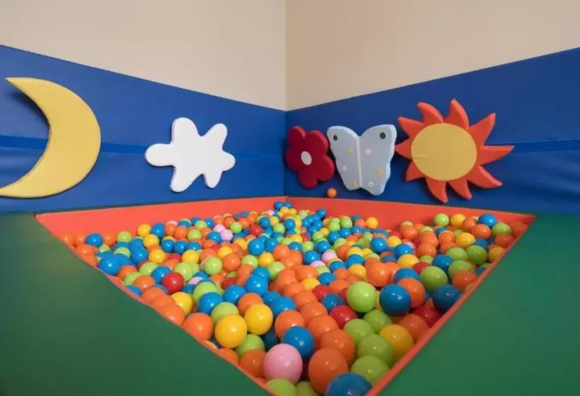 Отель Intermonti