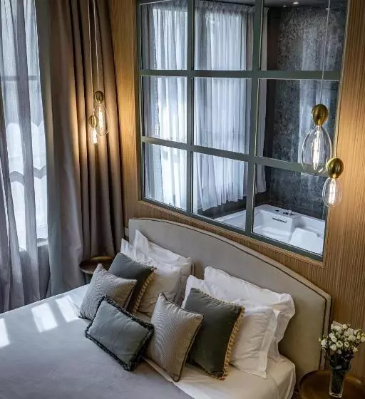 هتل La Scaletta Al Ponte Vecchio