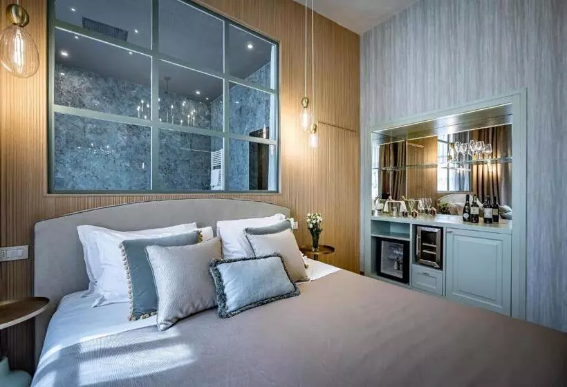 هتل La Scaletta Al Ponte Vecchio