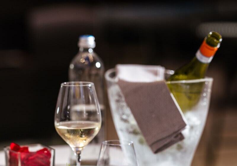 Raffaello Hotel & Mooka Restaurant