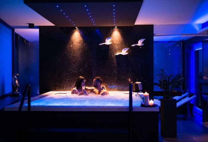 Raffaello Hotel & Mooka Restaurant